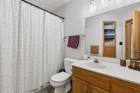 3689 Willbrook Court Eagan MN 55123