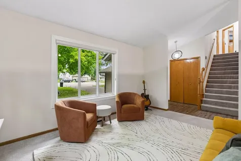 3689 Willbrook Court Eagan MN 55123