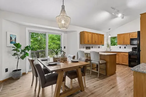 3689 Willbrook Court Eagan MN 55123