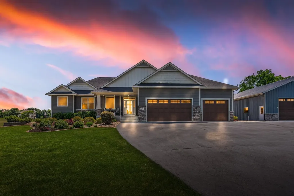 7979 117th Street NW Annandale MN 55302