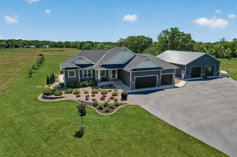 7979 117th Street NW Annandale MN 55302