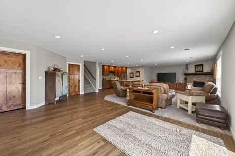 7979 117th Street NW Annandale MN 55302