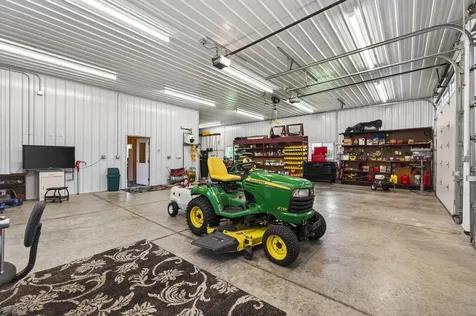 7979 117th Street NW Annandale MN 55302