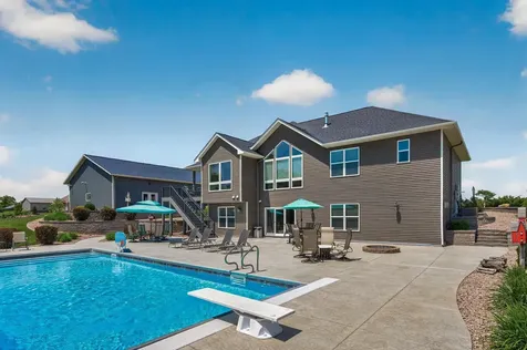 7979 117th Street NW Annandale MN 55302