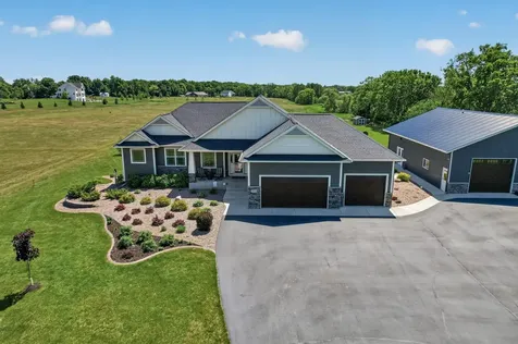 7979 117th Street NW Annandale MN 55302