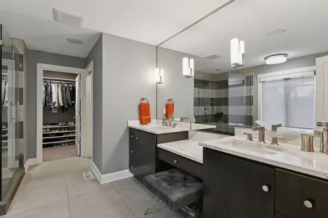 633 Park Street E Wayzata MN 55391