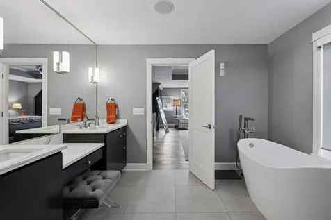 633 Park Street E Wayzata MN 55391