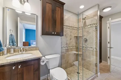 633 Park Street E Wayzata MN 55391