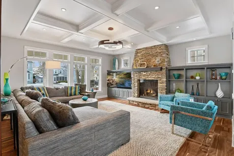 633 Park Street E Wayzata MN 55391