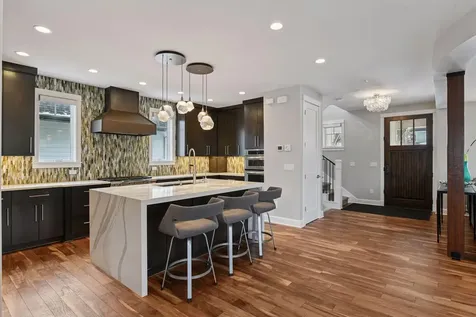 633 Park Street E Wayzata MN 55391