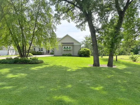 1810 Minnehuta Drive Fergus Falls MN 56537