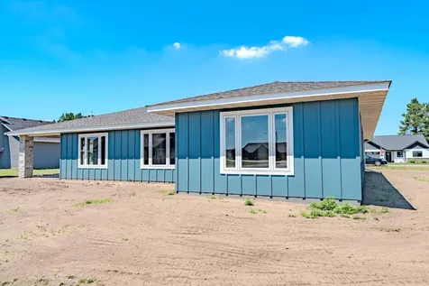 14909 Weston Circle Little Falls MN 56345
