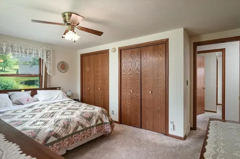 224 Eagles Bluff Road La Crescent MN 55947