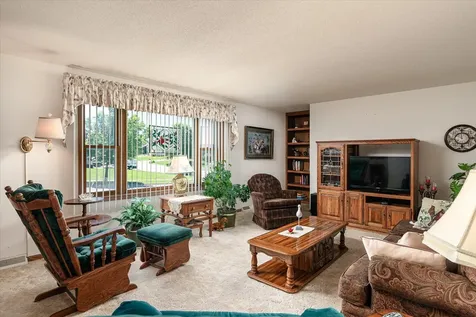 224 Eagles Bluff Road La Crescent MN 55947