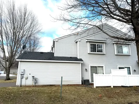 443 Leeward Trail Woodbury MN 55129