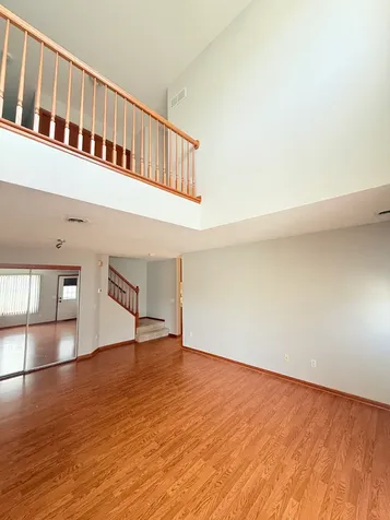 443 Leeward Trail Woodbury MN 55129