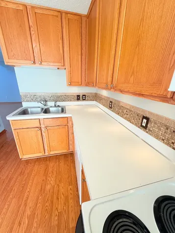 443 Leeward Trail Woodbury MN 55129