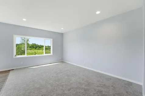 977 45th Avenue NE Saint Cloud MN 56304