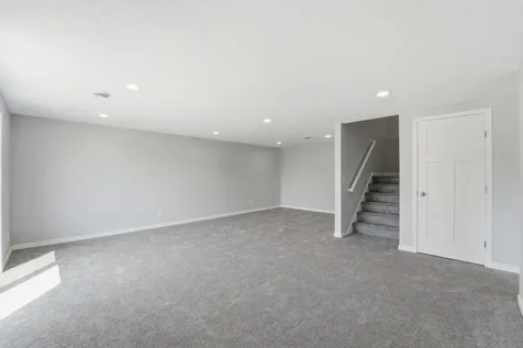 977 45th Avenue NE Saint Cloud MN 56304