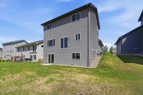 977 45th Avenue NE Saint Cloud MN 56304