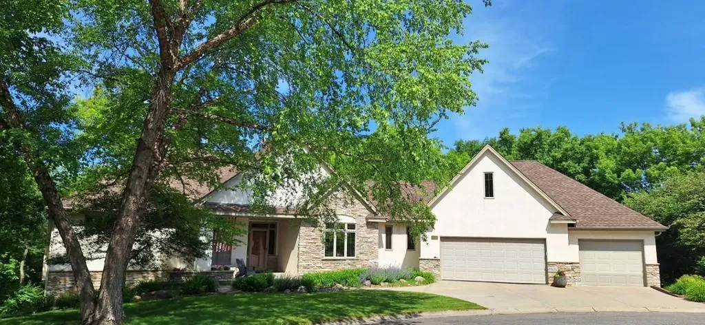 1900 Timber Ridge Drive Burnsville MN 55306