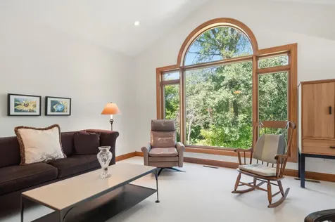 1900 Timber Ridge Drive Burnsville MN 55306