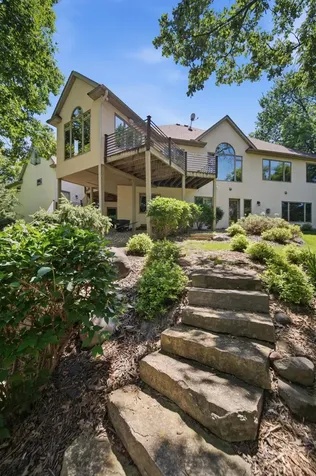 1900 Timber Ridge Drive Burnsville MN 55306