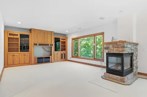1900 Timber Ridge Drive Burnsville MN 55306