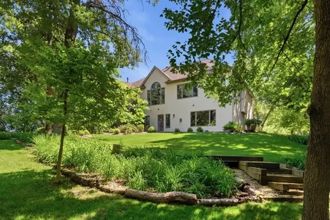 1900 Timber Ridge Drive Burnsville MN 55306