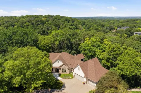 1900 Timber Ridge Drive Burnsville MN 55306