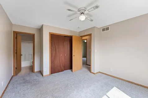1380 Silver Lake Road NW New Brighton MN 55112
