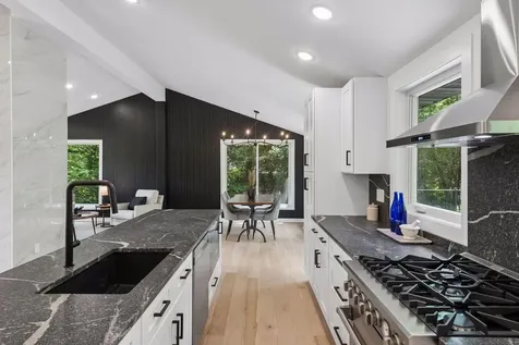 2720 Sandpiper Trail Excelsior MN 55331