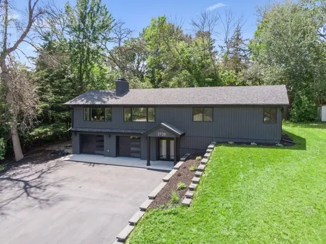 2720 Sandpiper Trail Excelsior MN 55331