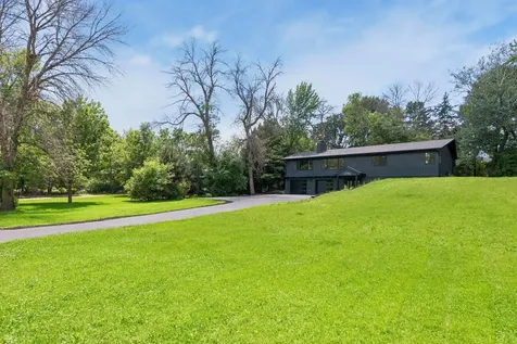2720 Sandpiper Trail Excelsior MN 55331