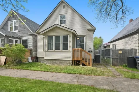 1319 N 7th Street Superior WI 54880