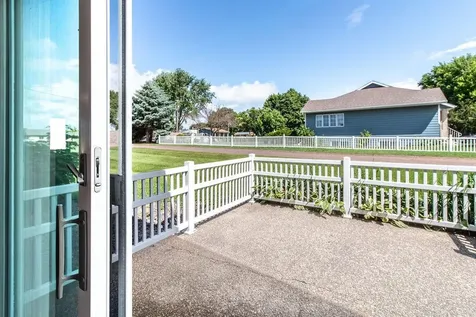 710 S 10th Street Bird Island MN 55310
