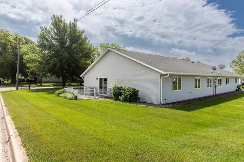 710 S 10th Street Bird Island MN 55310