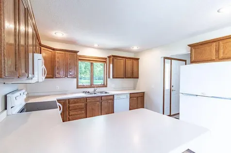 710 S 10th Street Bird Island MN 55310