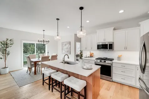 7164 Agate Trail Inver Grove Heights MN 55077