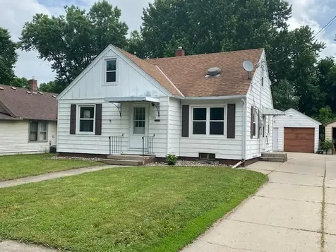 705 11th Street SW Willmar MN 56201