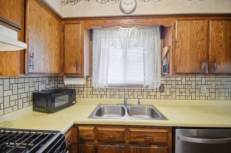 1912 7th Avenue NE Owatonna MN 55060