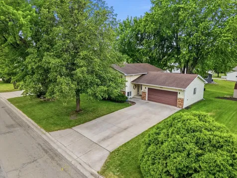 1912 7th Avenue NE Owatonna MN 55060