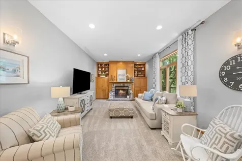 3667 Woodland Trail Eagan MN 55123