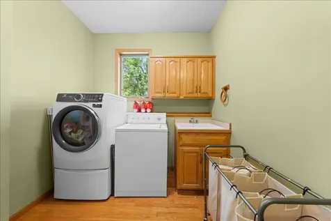 3667 Woodland Trail Eagan MN 55123