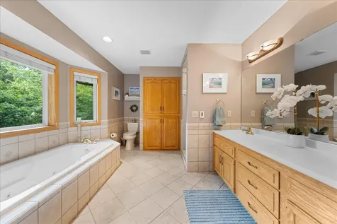3667 Woodland Trail Eagan MN 55123