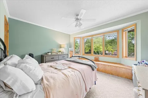 3667 Woodland Trail Eagan MN 55123