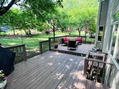 3667 Woodland Trail Eagan MN 55123