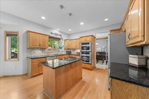 3667 Woodland Trail Eagan MN 55123