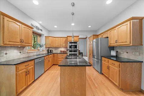 3667 Woodland Trail Eagan MN 55123