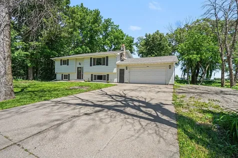 27835 Lavonne Street New Prague MN 56071